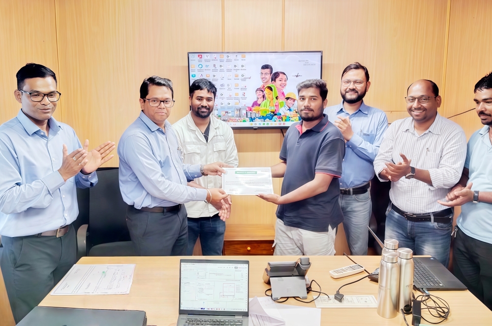 125噸MHC設備海外調試圓滿完成 GENMA品牌印度團隊專業服務贏得客戶表彰(圖1) 125噸MHC設備海外調試圓滿完成 GENMA品牌印度團隊專業服務贏得客戶表彰(圖1)